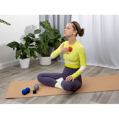 Массажный мяч для МФР Relaxify, красный