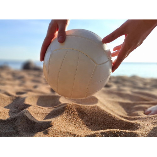 Волейбольный мяч Friday, белый