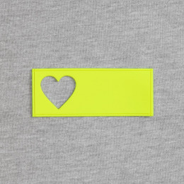 Лейбл из ПВХ с вырубкой «Сердце», желтый неон